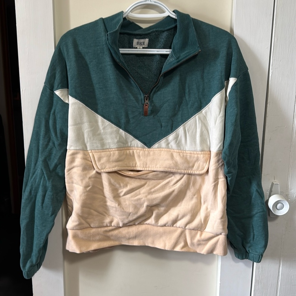 BKE 
Quarter zip